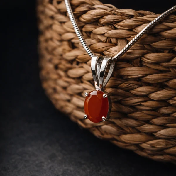 zodiac-booster-power-pendant-leo